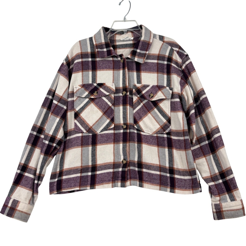 Beach Lunch Lounge Shirt Size M Plaid Flannel Button Down Cropped